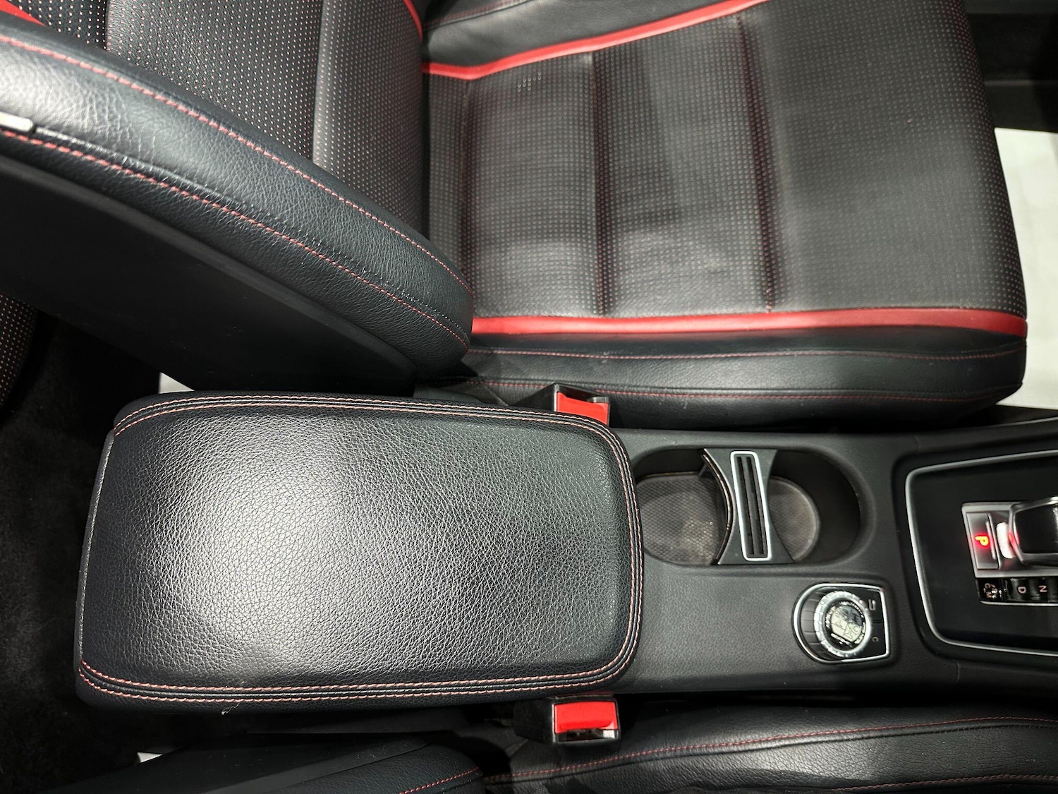 Used Mercedes-Benz A-Class 2015 for sale - 76549876: Photo 52