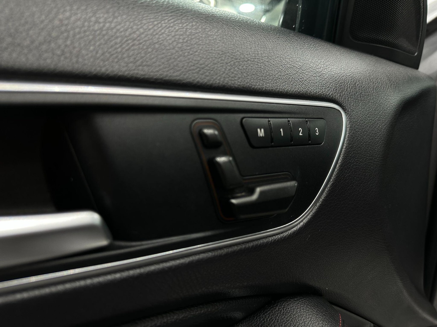 Used Mercedes-Benz A-Class 2015 for sale - 76549876: Photo 58