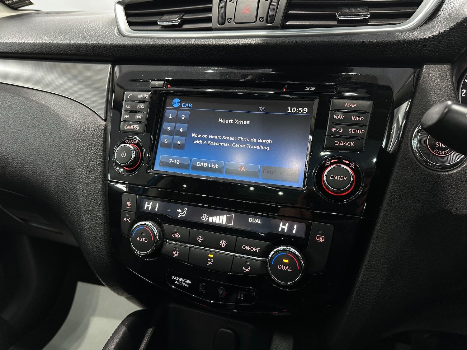 Used Nissan Qashqai 2017 for sale - 76667019: Photo 32