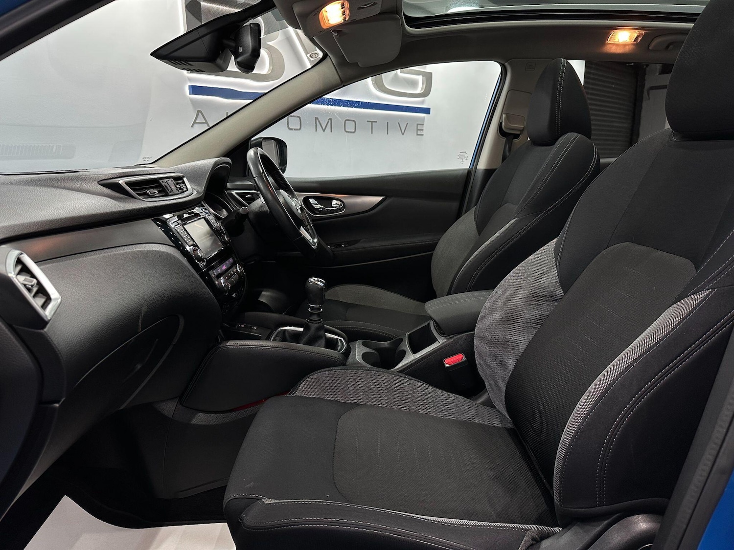 Used Nissan Qashqai 2017 for sale - 76667019: Photo 50