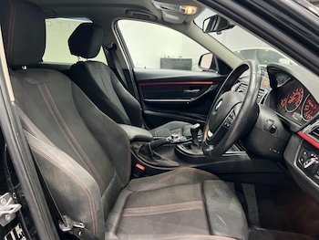 Used BMW 3 Series 2016 for sale - 76473114: Photo