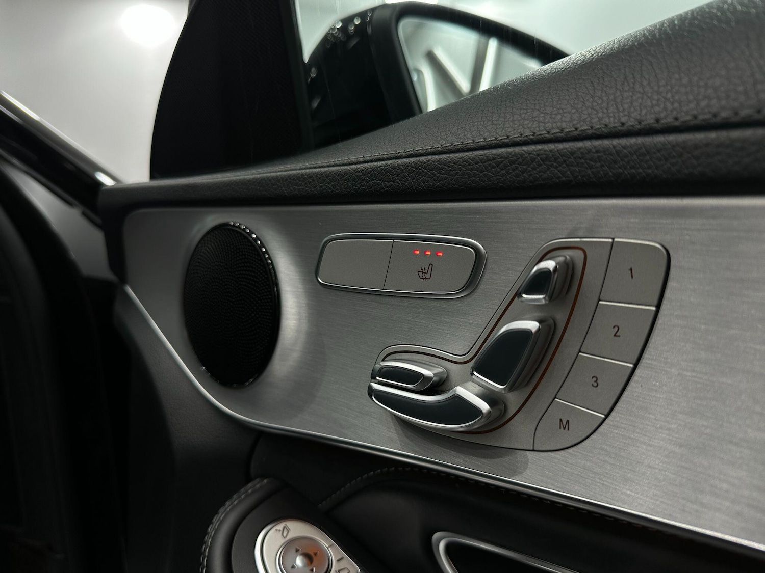 Used Mercedes-Benz C Class 2018 for sale - 76512023: Photo 28