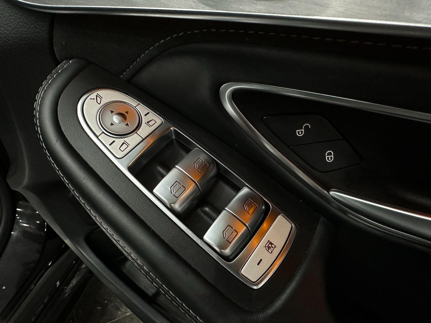 Used Mercedes-Benz C Class 2018 for sale - 76512023: Photo 29