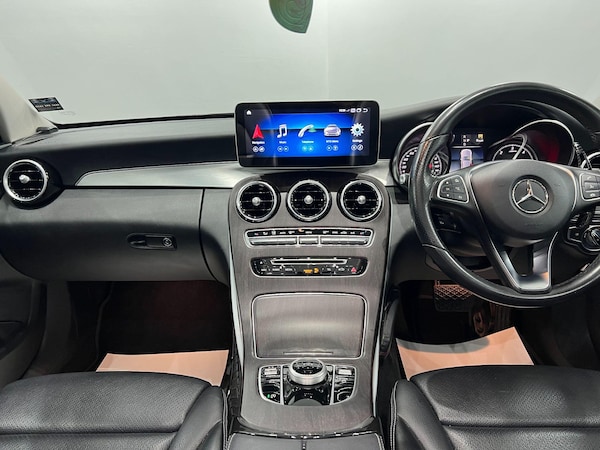 Used Mercedes-Benz C-Class 2018 for sale - 76200898: Photo 32