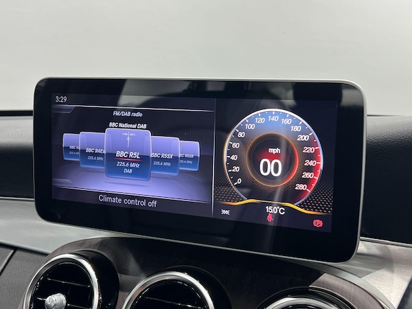 Used Mercedes-Benz C-Class 2018 for sale - 76200898: Photo 39