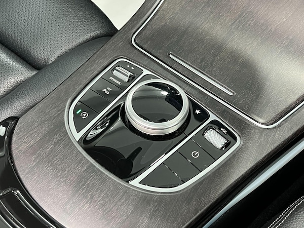 Used Mercedes-Benz C-Class 2018 for sale - 76200898: Photo 46