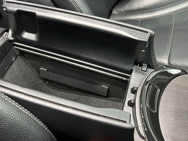 Used Mercedes-Benz C-Class 2018 for sale - 76200898: Photo 48