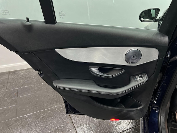Used Mercedes-Benz C-Class 2018 for sale - 76200898: Photo 60