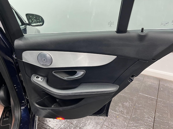 Used Mercedes-Benz C-Class 2018 for sale - 76200898: Photo 64