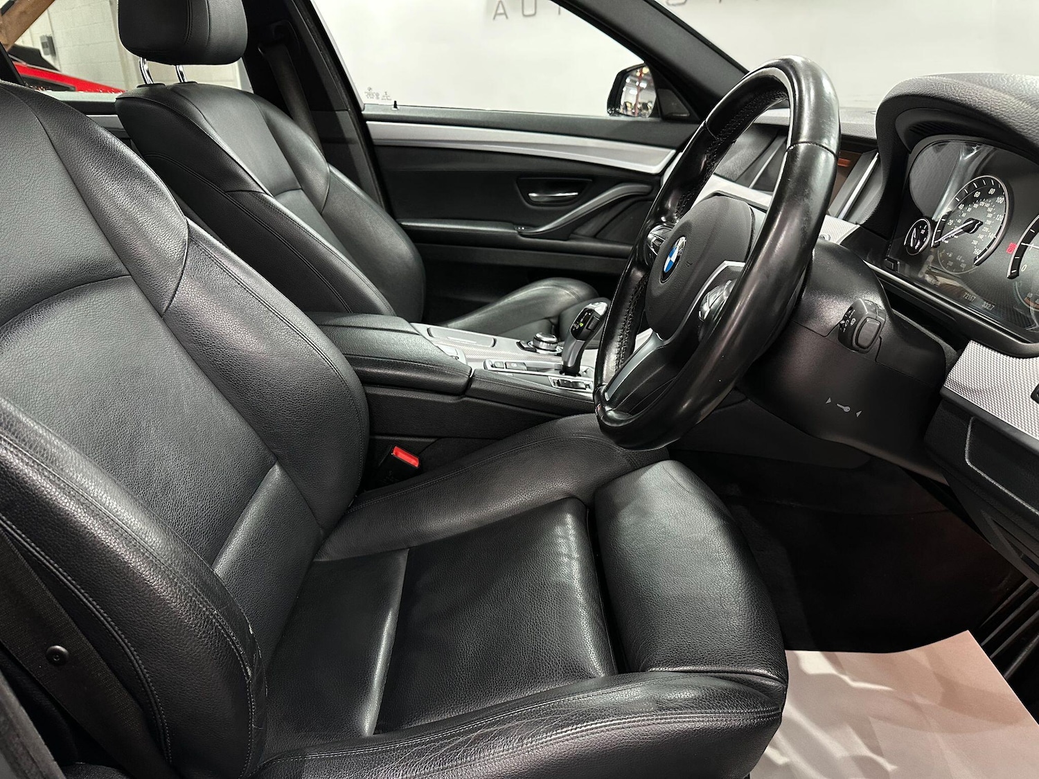 Used BMW 5 Series 2017 for sale - 76702317: Photo 26