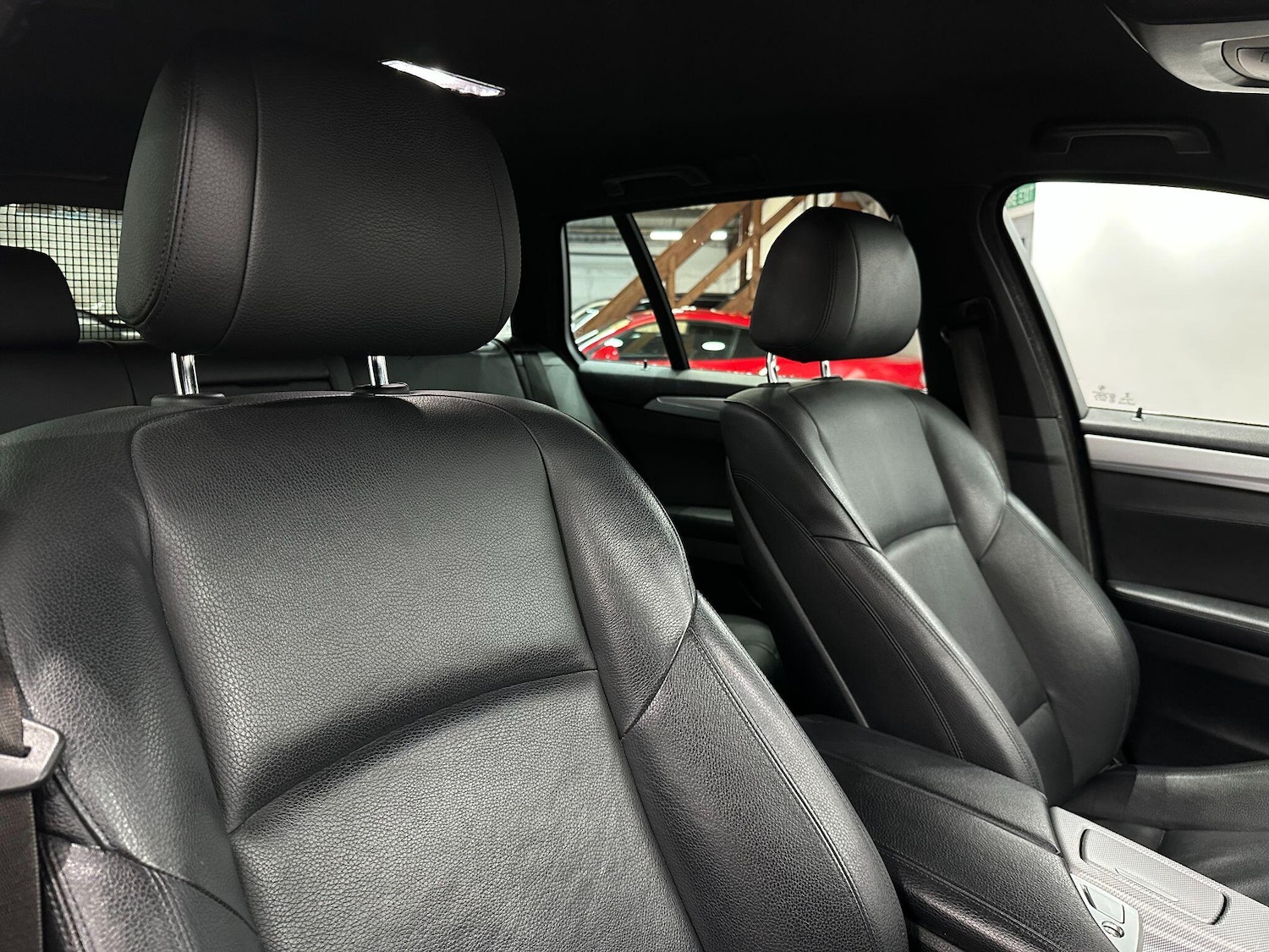 Used BMW 5 Series 2017 for sale - 76702317: Photo 28