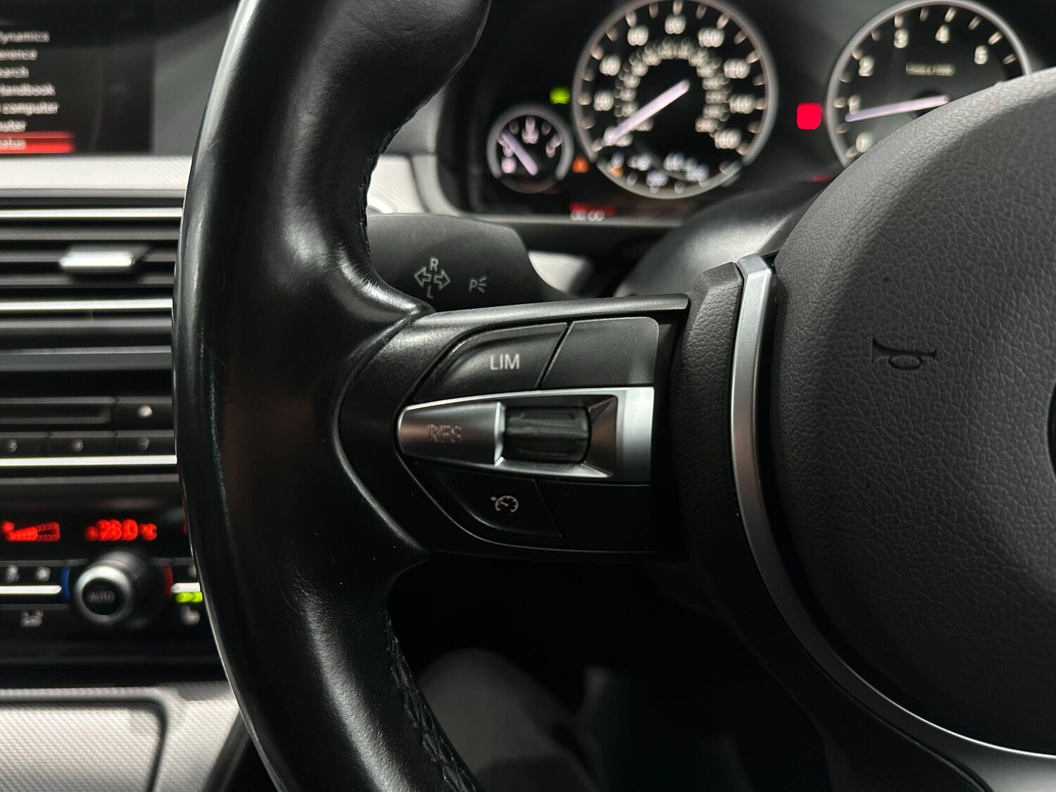 Used BMW 5 Series 2017 for sale - 76702317: Photo 52