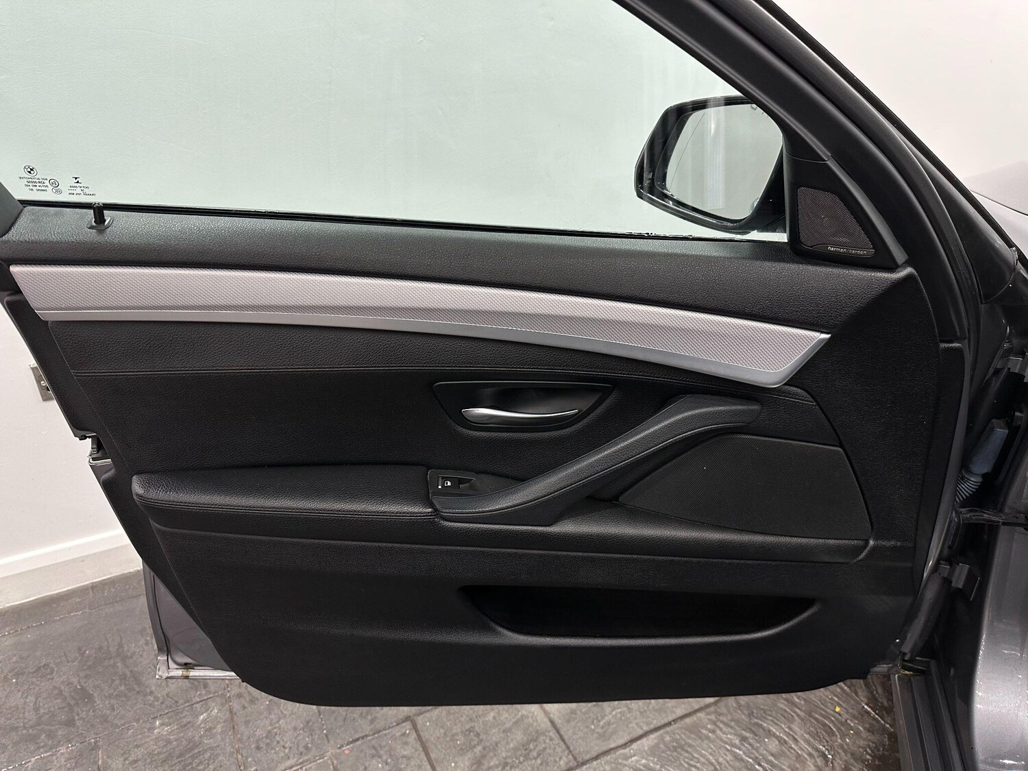 Used BMW 5 Series 2017 for sale - 76702317: Photo 60