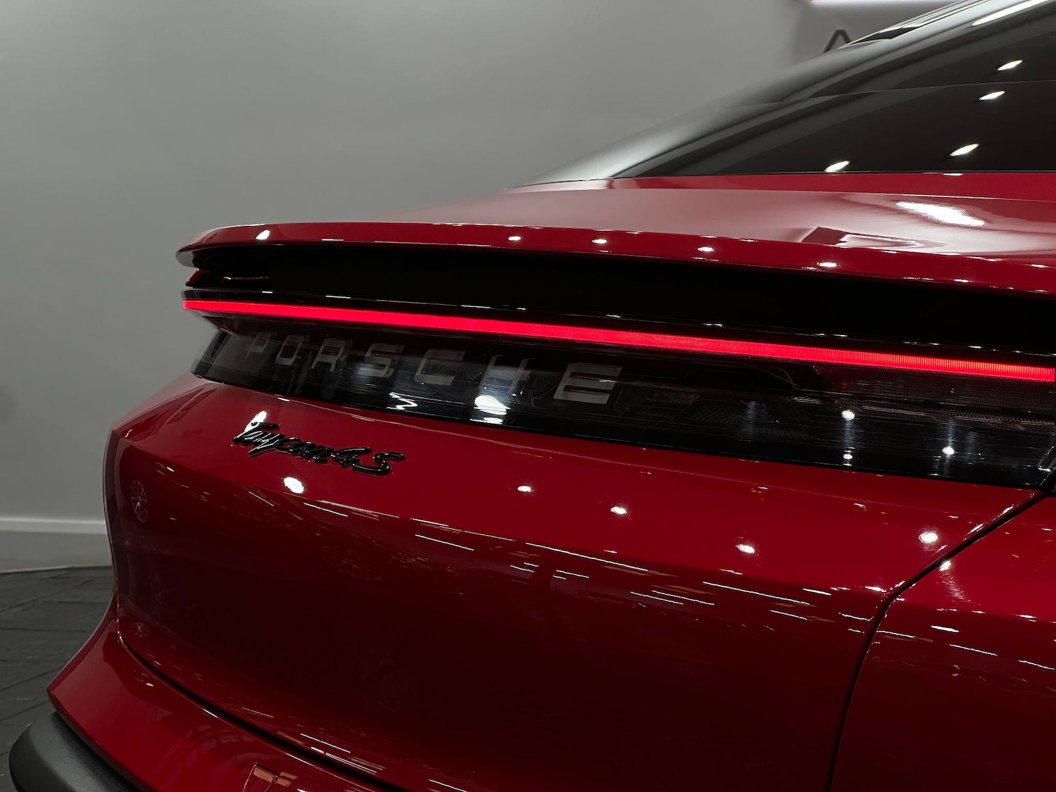 Used Porsche Taycan 2021 for sale - 76424416: Photo 24