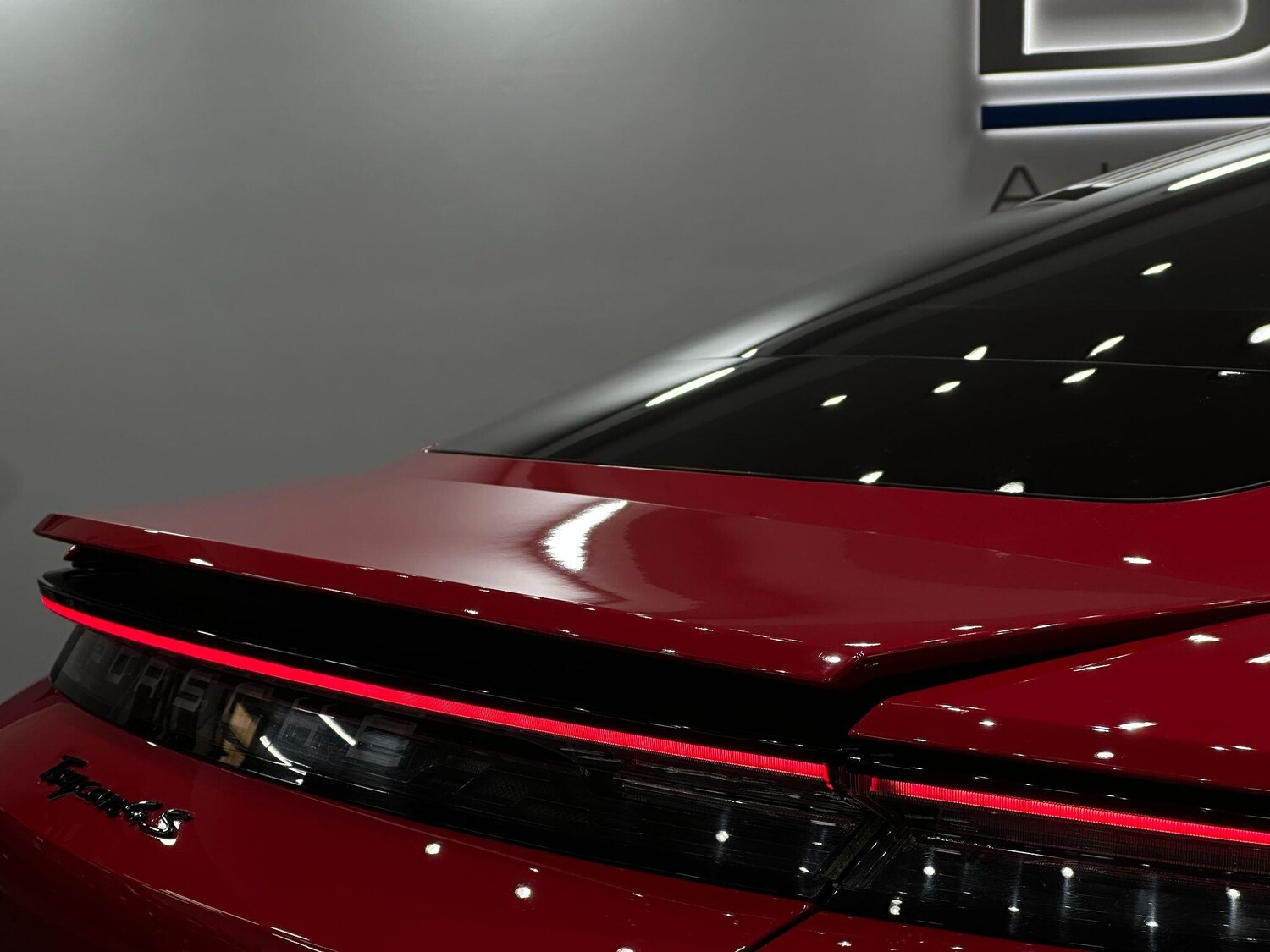 Used Porsche Taycan 2021 for sale - 76424416: Photo 25