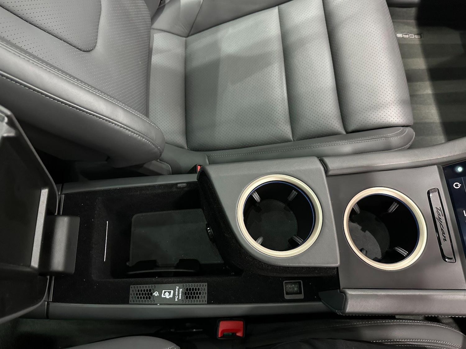 Used Porsche Taycan 2021 for sale - 76424416: Photo 71