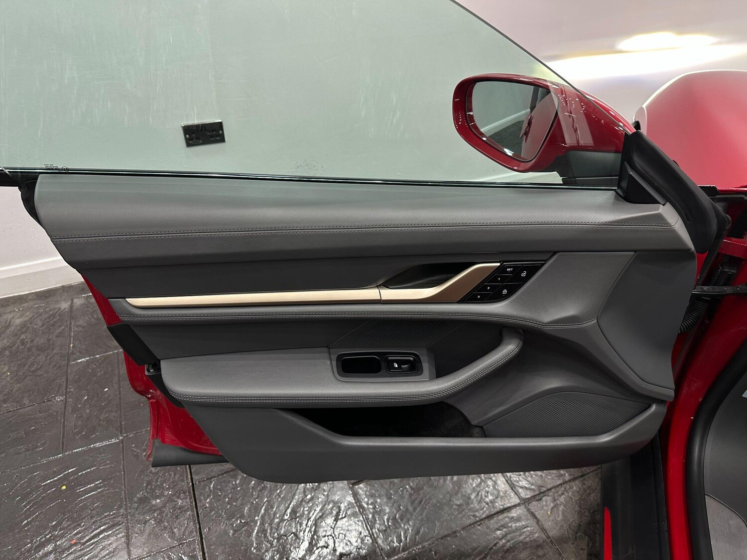 Used Porsche Taycan 2021 for sale - 76424416: Photo 80