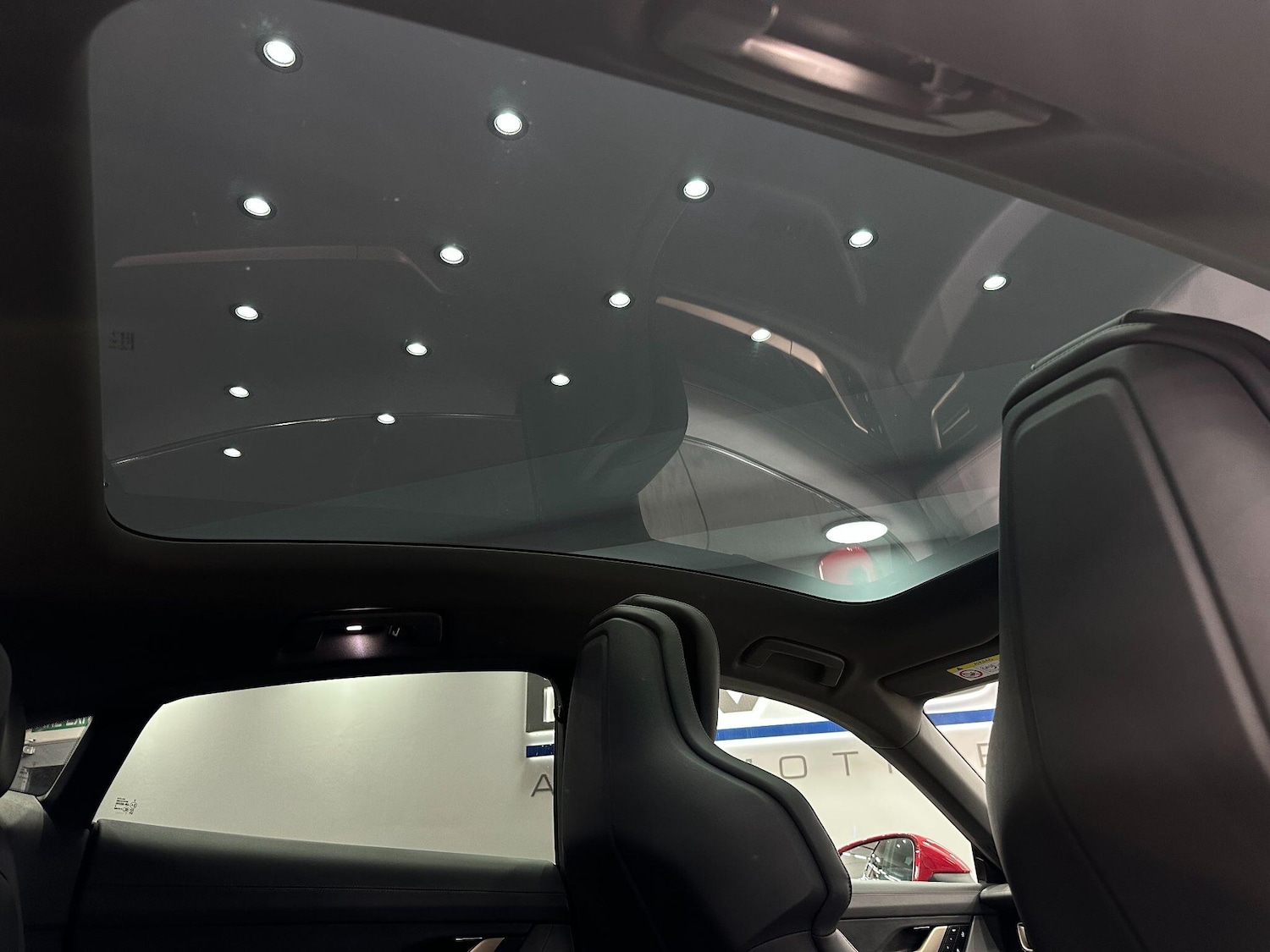 Used Porsche Taycan 2021 for sale - 76424416: Photo 92