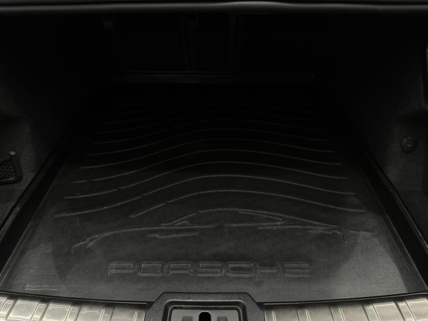 Used Porsche Taycan 2021 for sale - 76424416: Photo 94