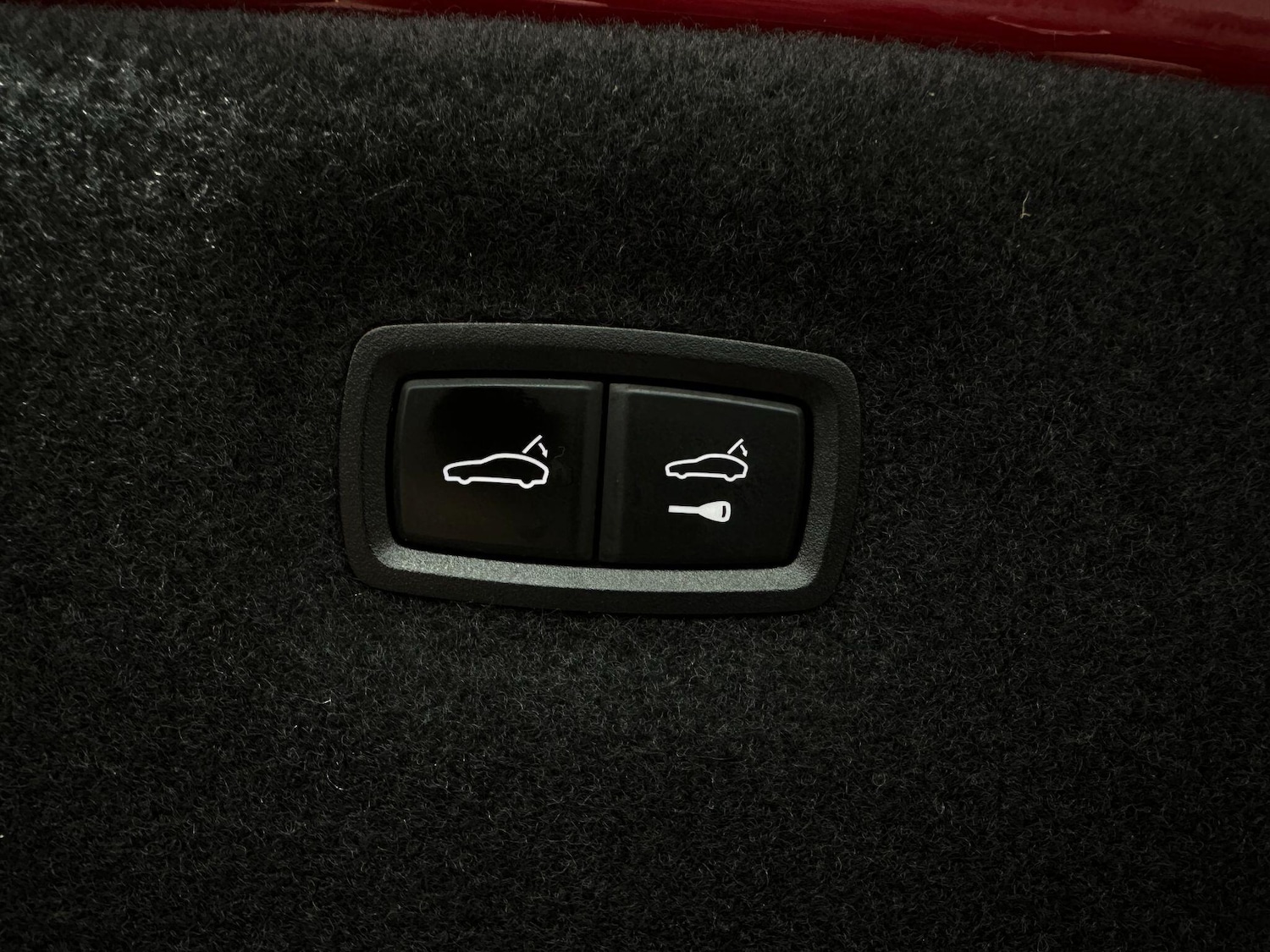 Used Porsche Taycan 2021 for sale - 76424416: Photo 95