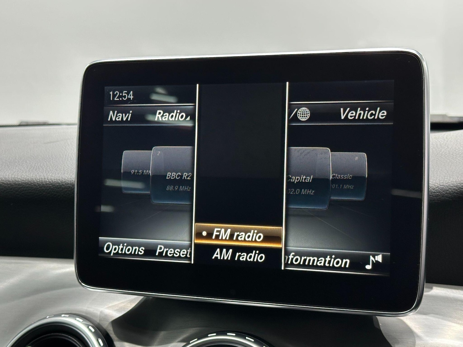 Used Mercedes-Benz GLA 2016 for sale - 76592000: Photo 37