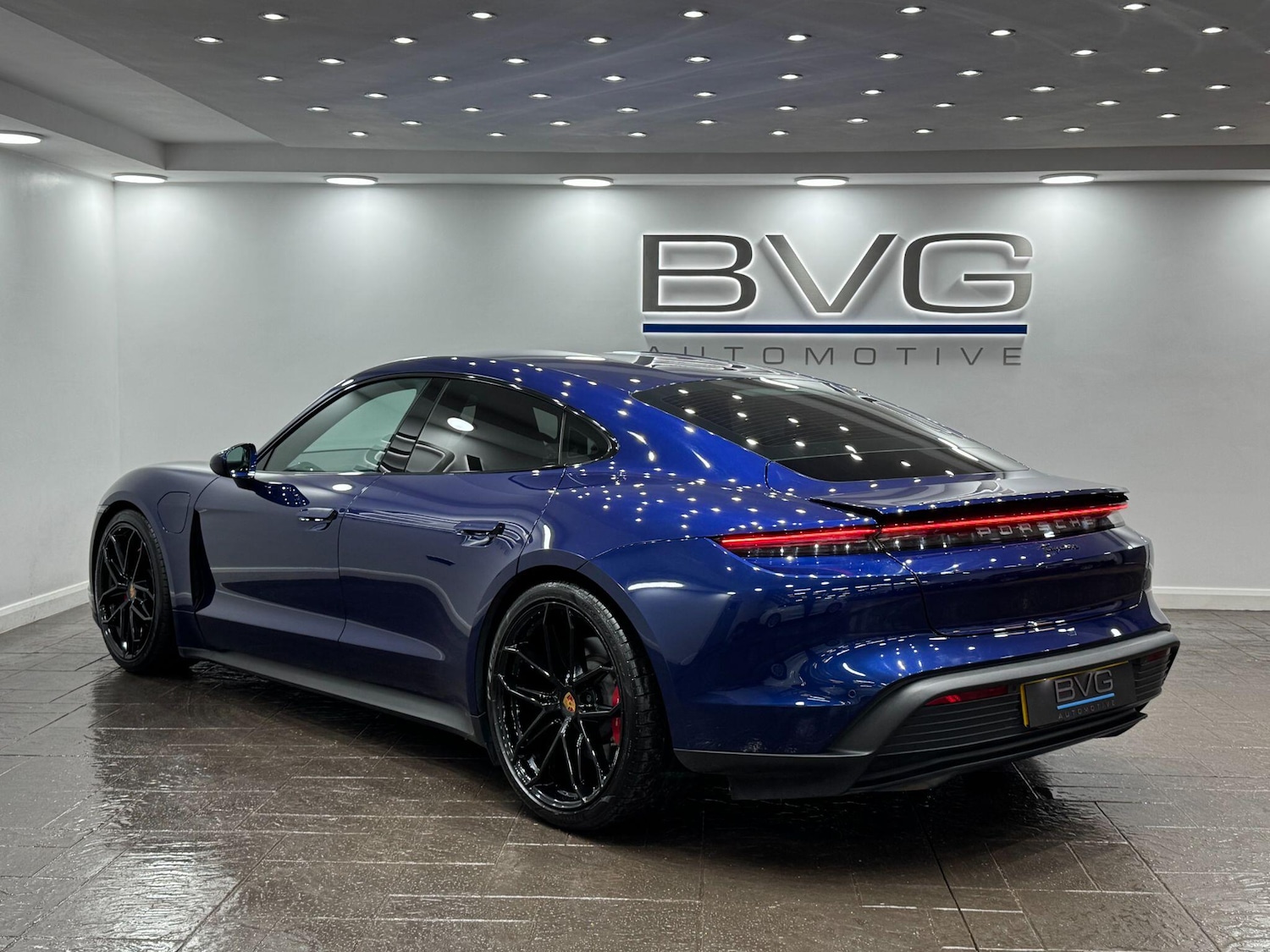 Used Porsche Taycan 2020 for sale - 78135576: Photo 11