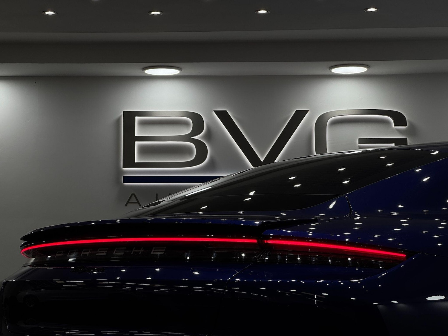 Used Porsche Taycan 2020 for sale - 78135576: Photo 19