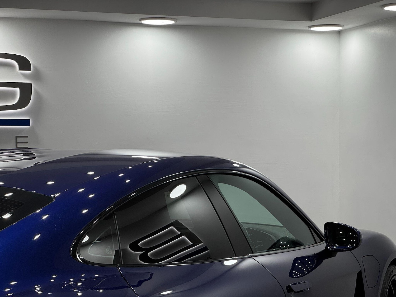 Used Porsche Taycan 2020 for sale - 78135576: Photo 23