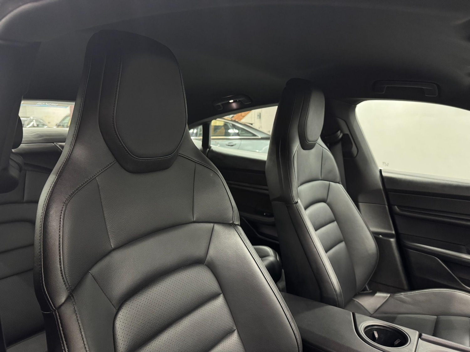 Used Porsche Taycan 2020 for sale - 78135576: Photo 35