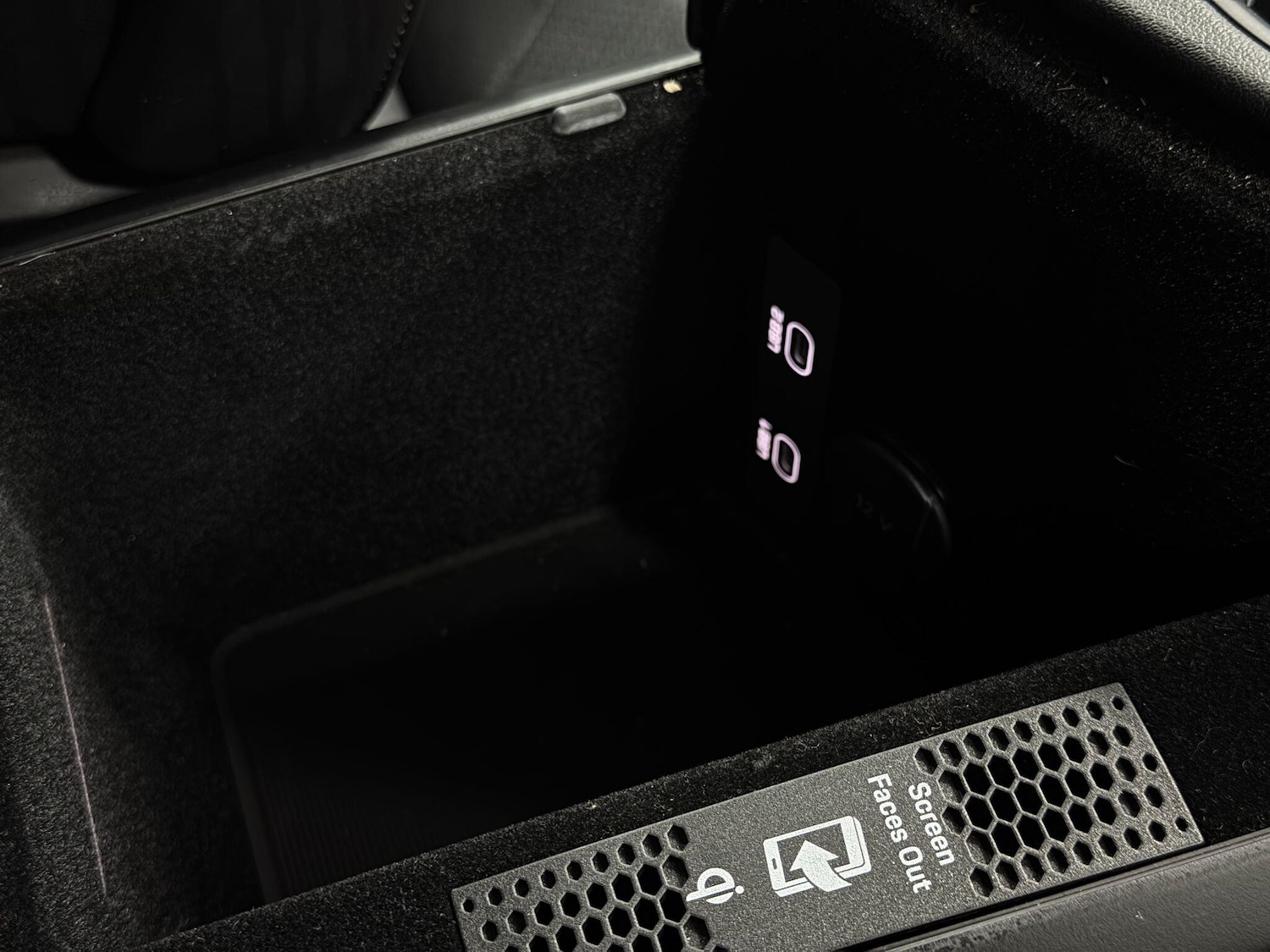 Used Porsche Taycan 2020 for sale - 78135576: Photo 50