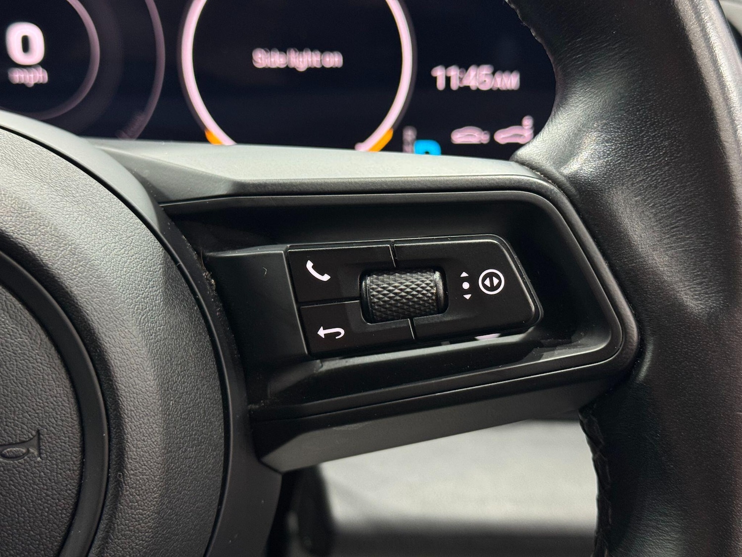 Used Porsche Taycan 2020 for sale - 78135576: Photo 54