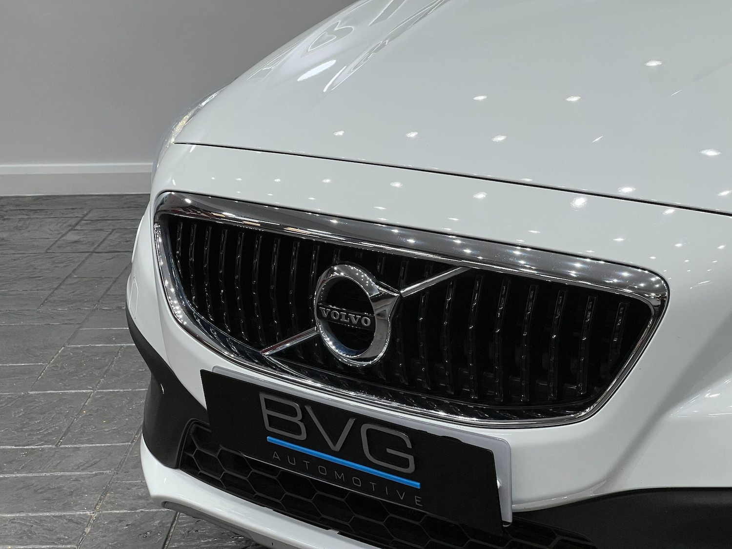Used Volvo V40 2017 for sale - 76136957: Photo 16