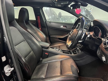 Used Mercedes-Benz GLA 2015 for sale - 76561604: Photo