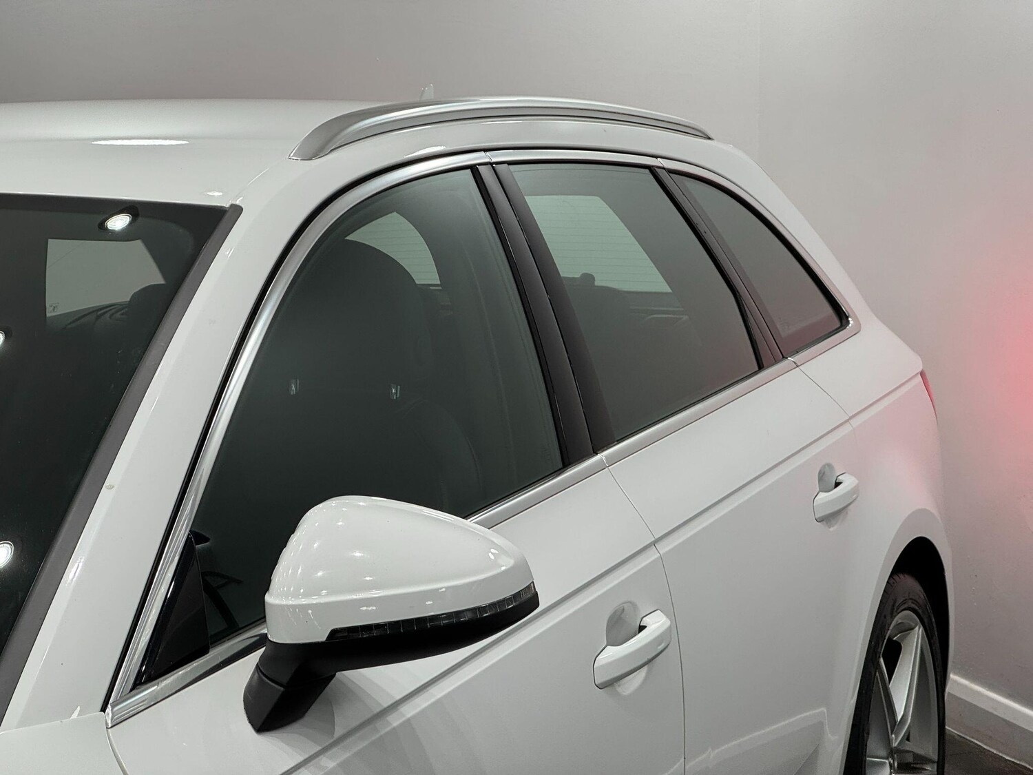 Used Audi A4 Avant for sale - 77723840: Photo 15