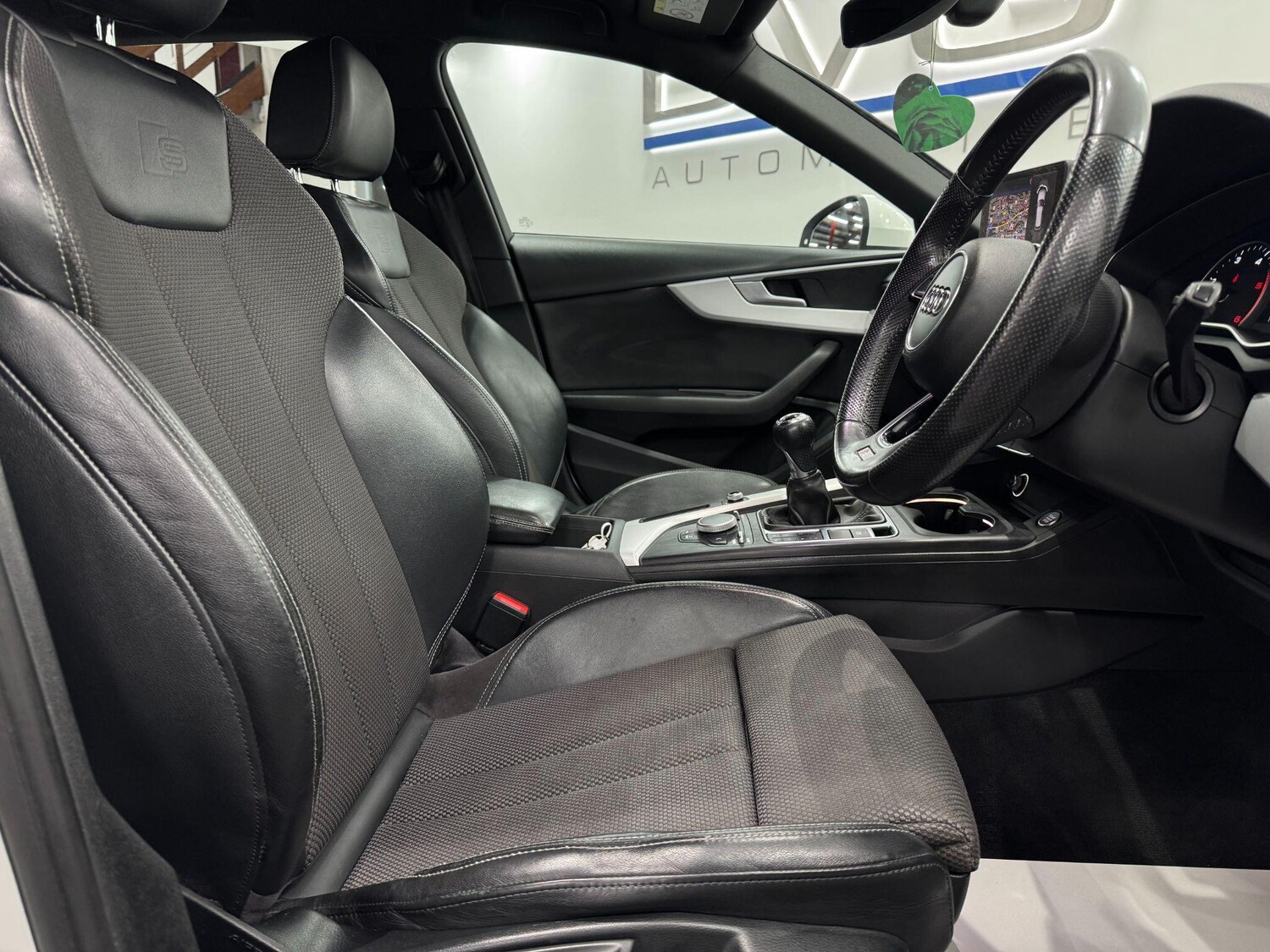 Used Audi A4 Avant for sale - 77723840: Photo 24