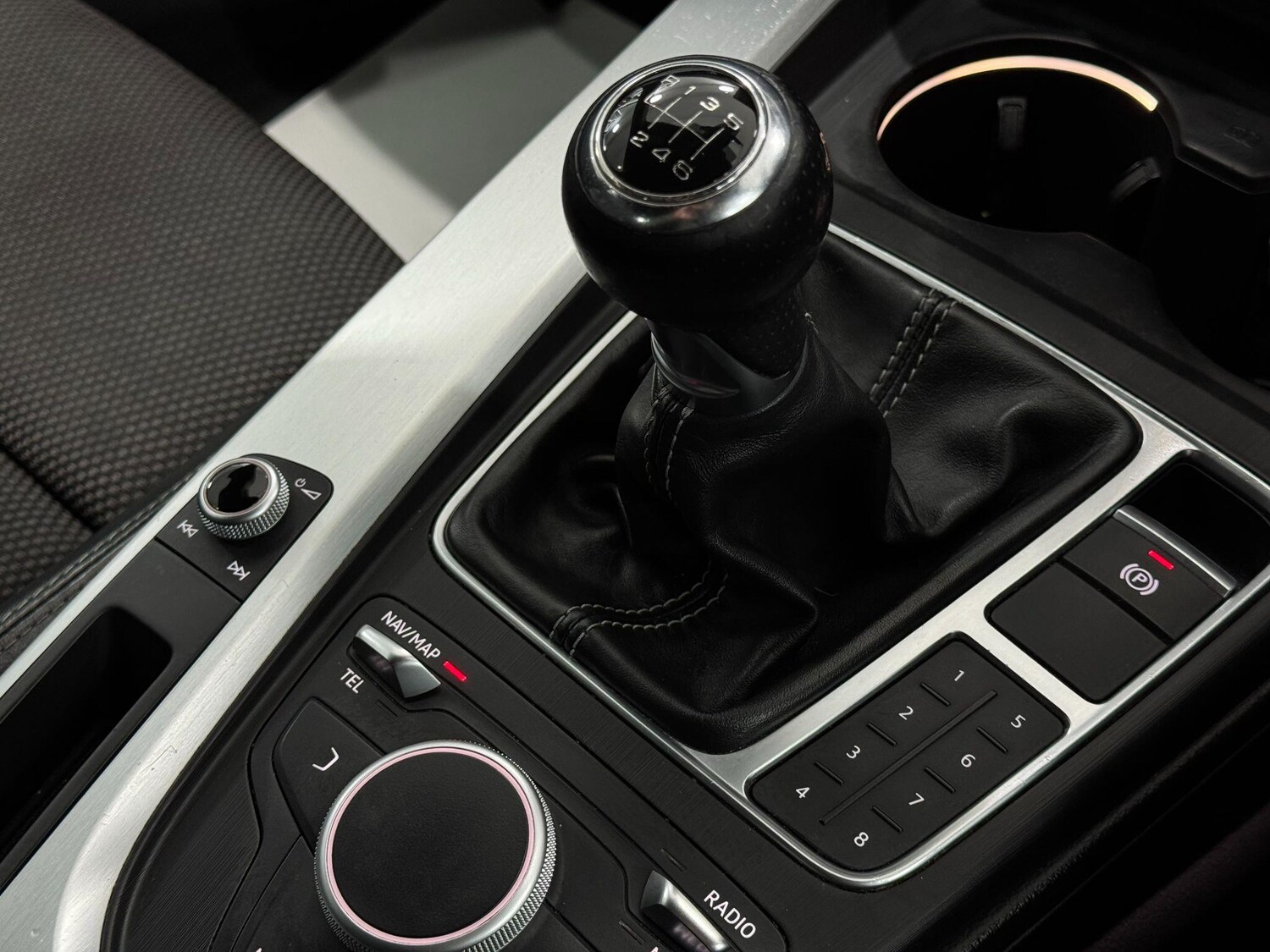 Used Audi A4 Avant for sale - 77723840: Photo 39