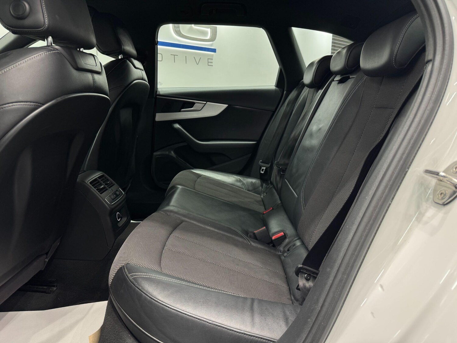 Used Audi A4 Avant for sale - 77723840: Photo 51