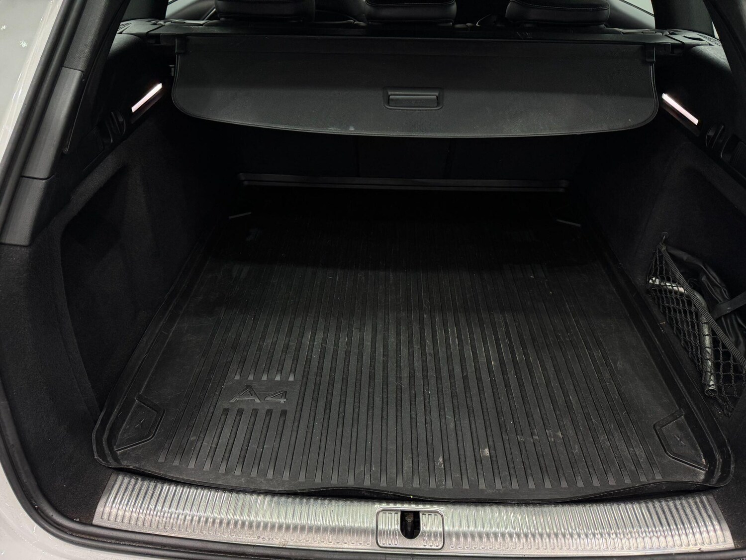 Used Audi A4 Avant for sale - 77723840: Photo 59