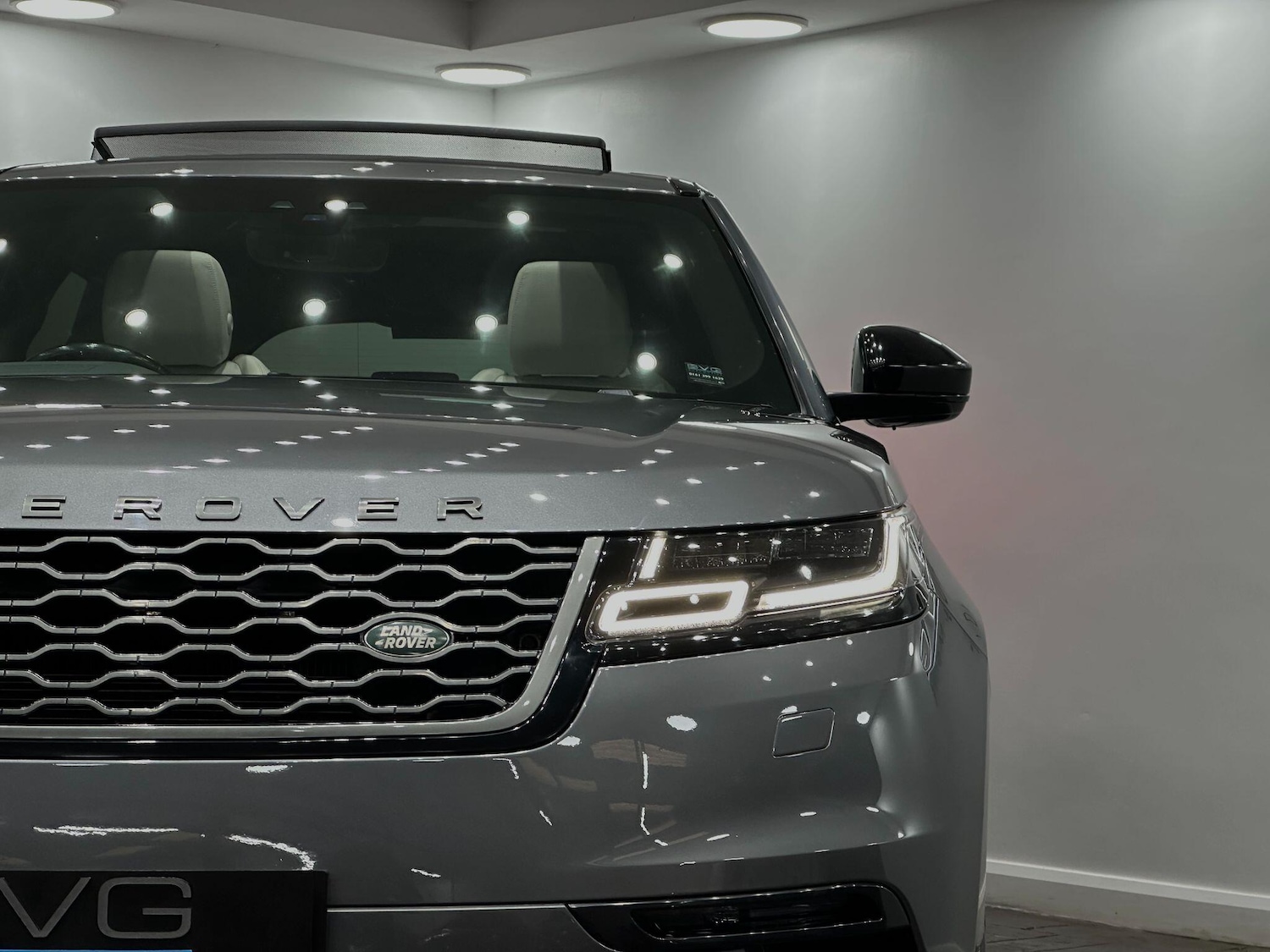 Used Land Rover Range Rover Velar 2017 for sale - 76657863: Photo 15