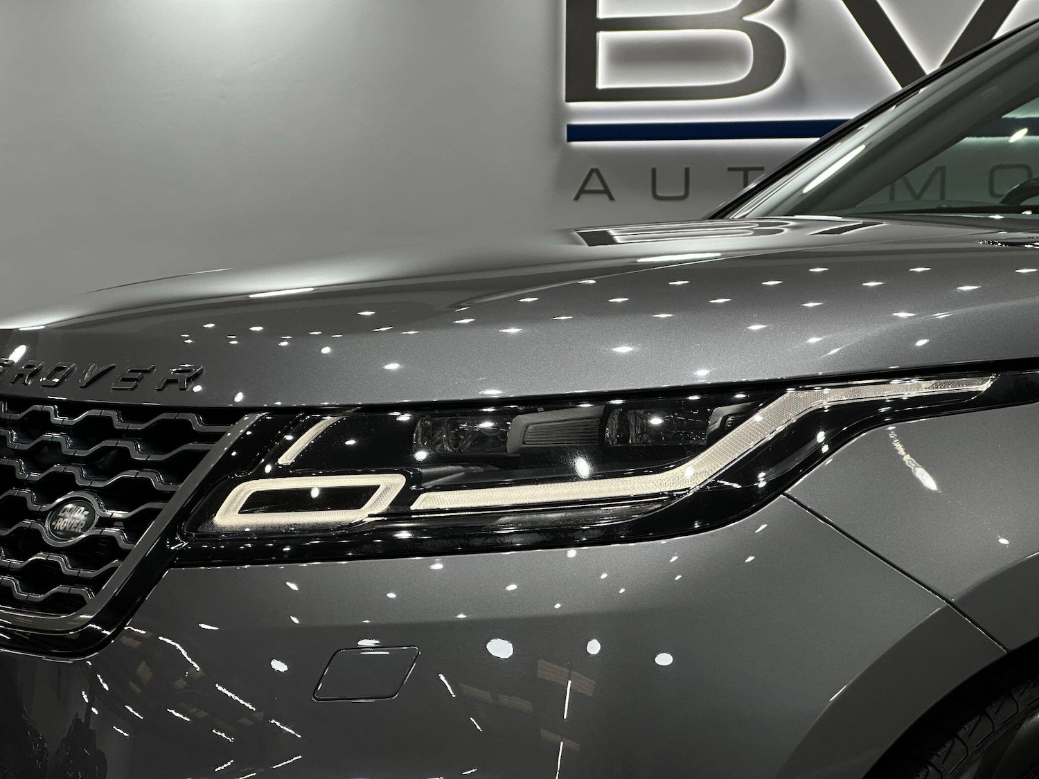 Used Land Rover Range Rover Velar 2017 for sale - 76657863: Photo 16