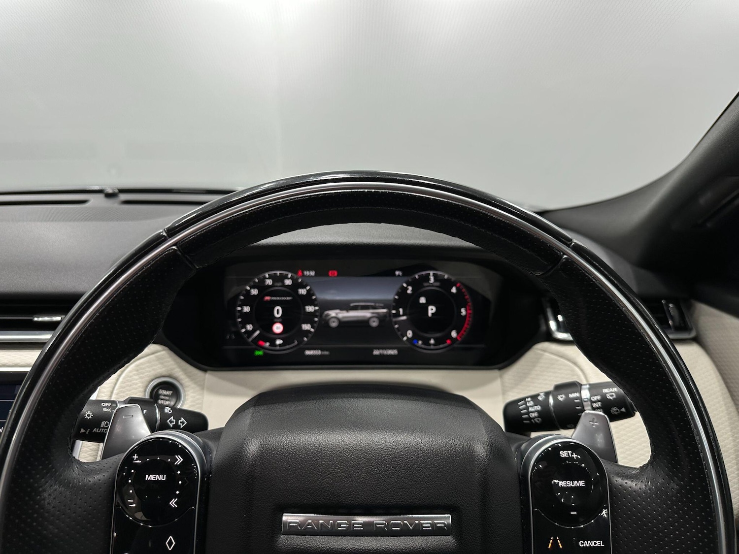 Used Land Rover Range Rover Velar 2017 for sale - 76657863: Photo 49