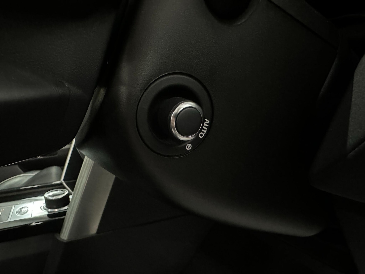 Used Land Rover Discovery 2017 for sale - 76423287: Photo 59