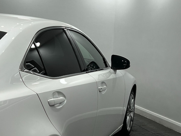 Used Lexus IS 2015 for sale - 76095052: Photo 20