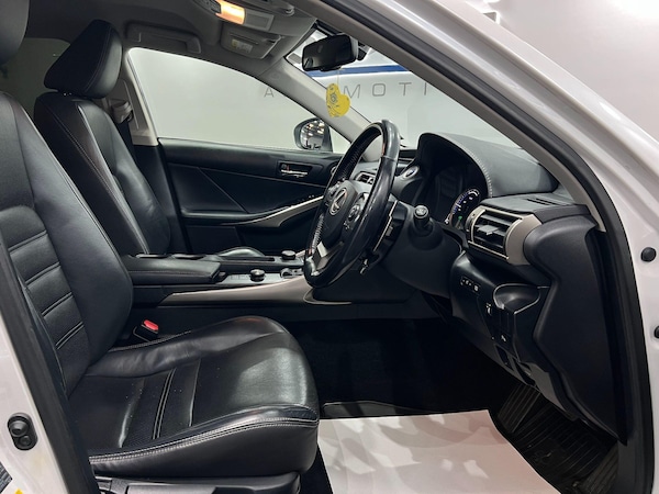 Used Lexus IS 2015 for sale - 76095052: Photo 27