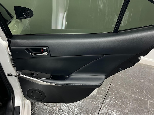 Used Lexus IS 2015 for sale - 76095052: Photo 57
