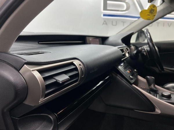 Used Lexus IS 2015 for sale - 76095052: Photo 64