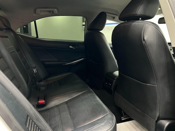 Used Lexus IS 2015 for sale - 76095052: Photo 69