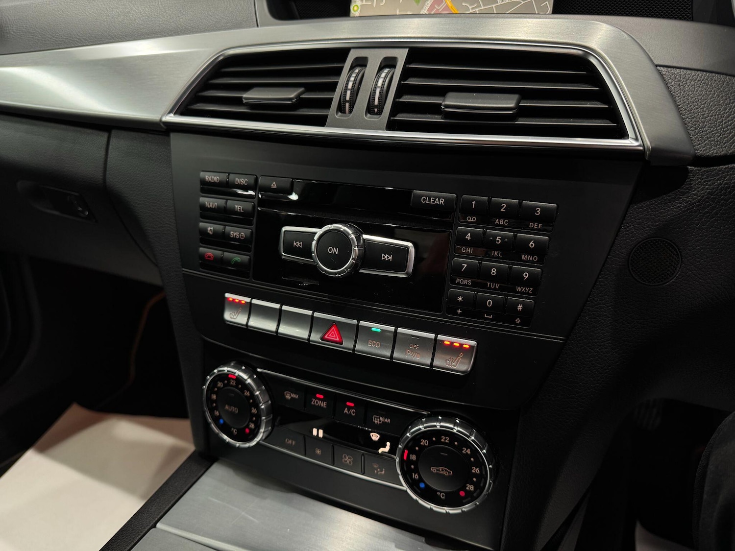 Used Mercedes-Benz C Class 2014 for sale - 77538342: Photo 34