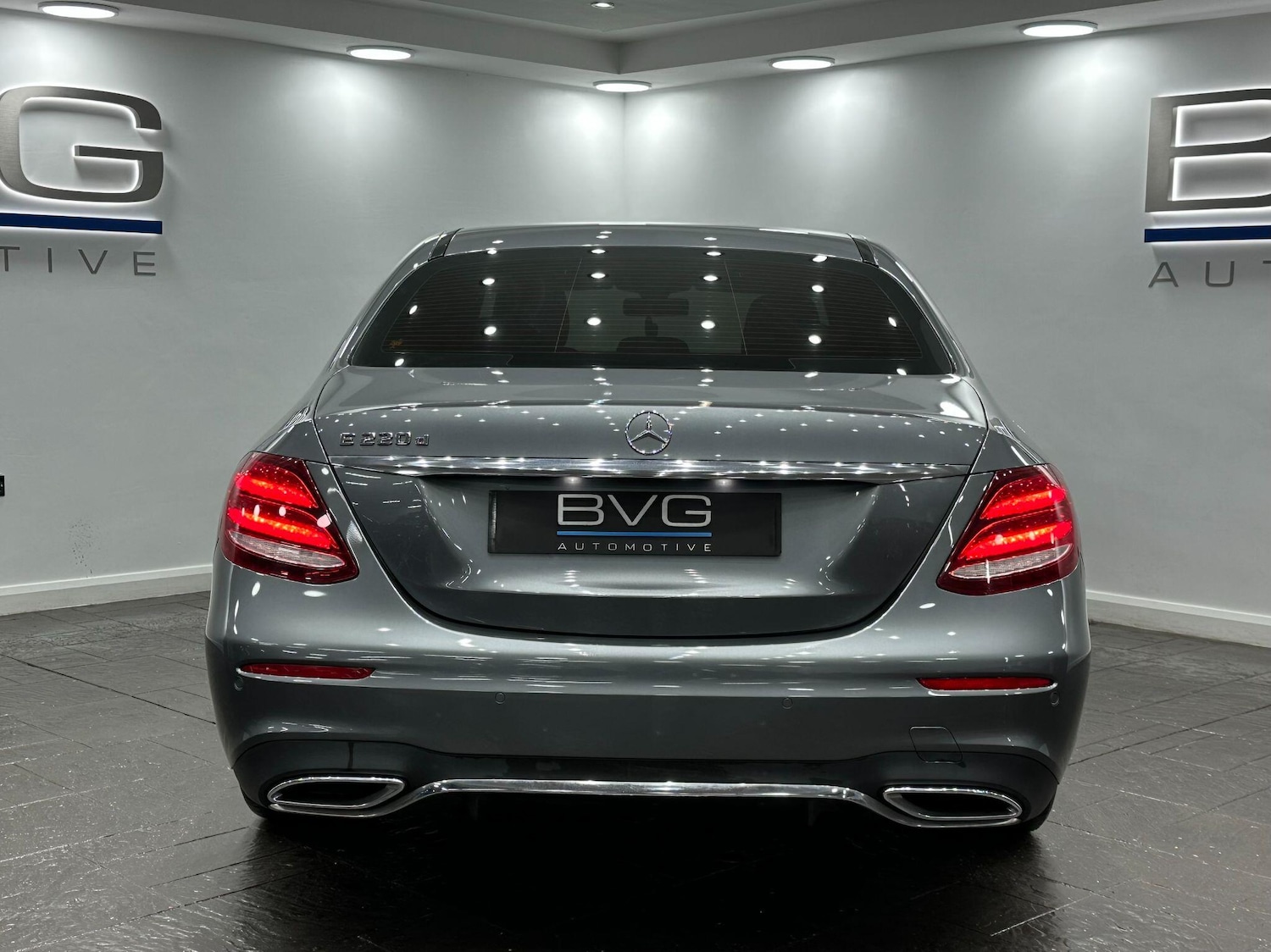 Used Mercedes-Benz E Class for sale - 77016343: Photo 11