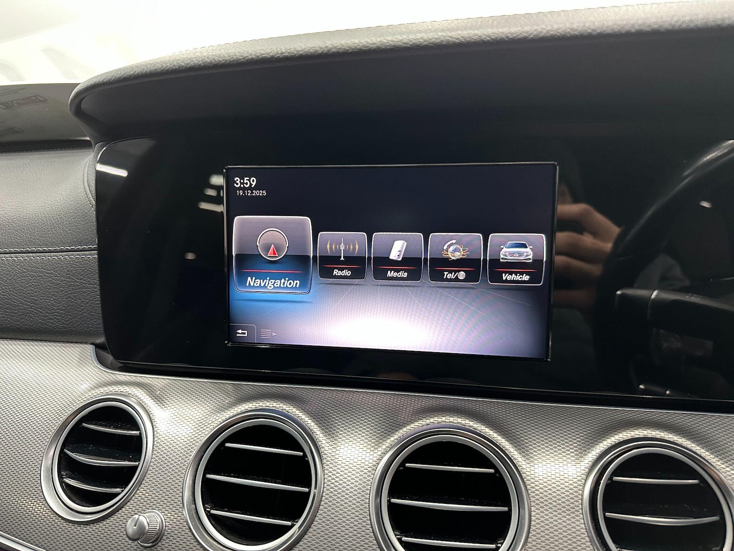 Used Mercedes-Benz E Class for sale - 77016343: Photo 35